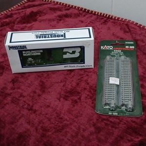 Vintage Model Rail Car n Track